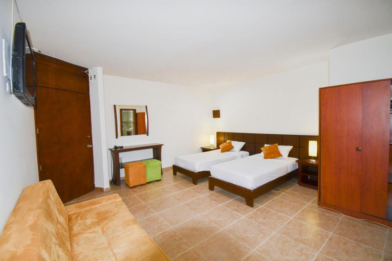 Hotel Monarca
